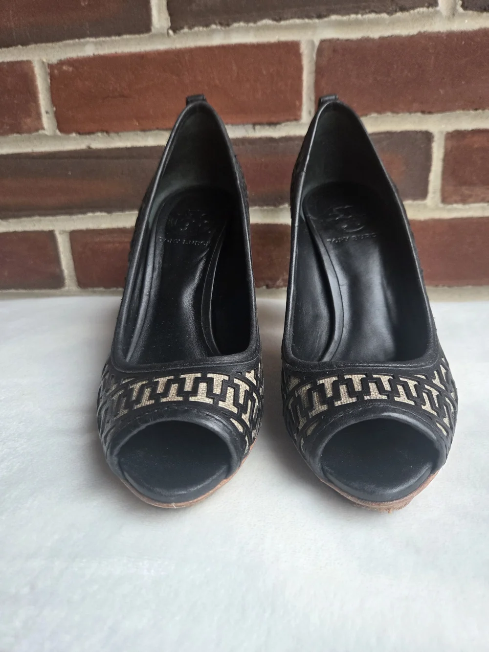 Tory Burch Black Monogram Peep Toe Leather Heels Size 7M